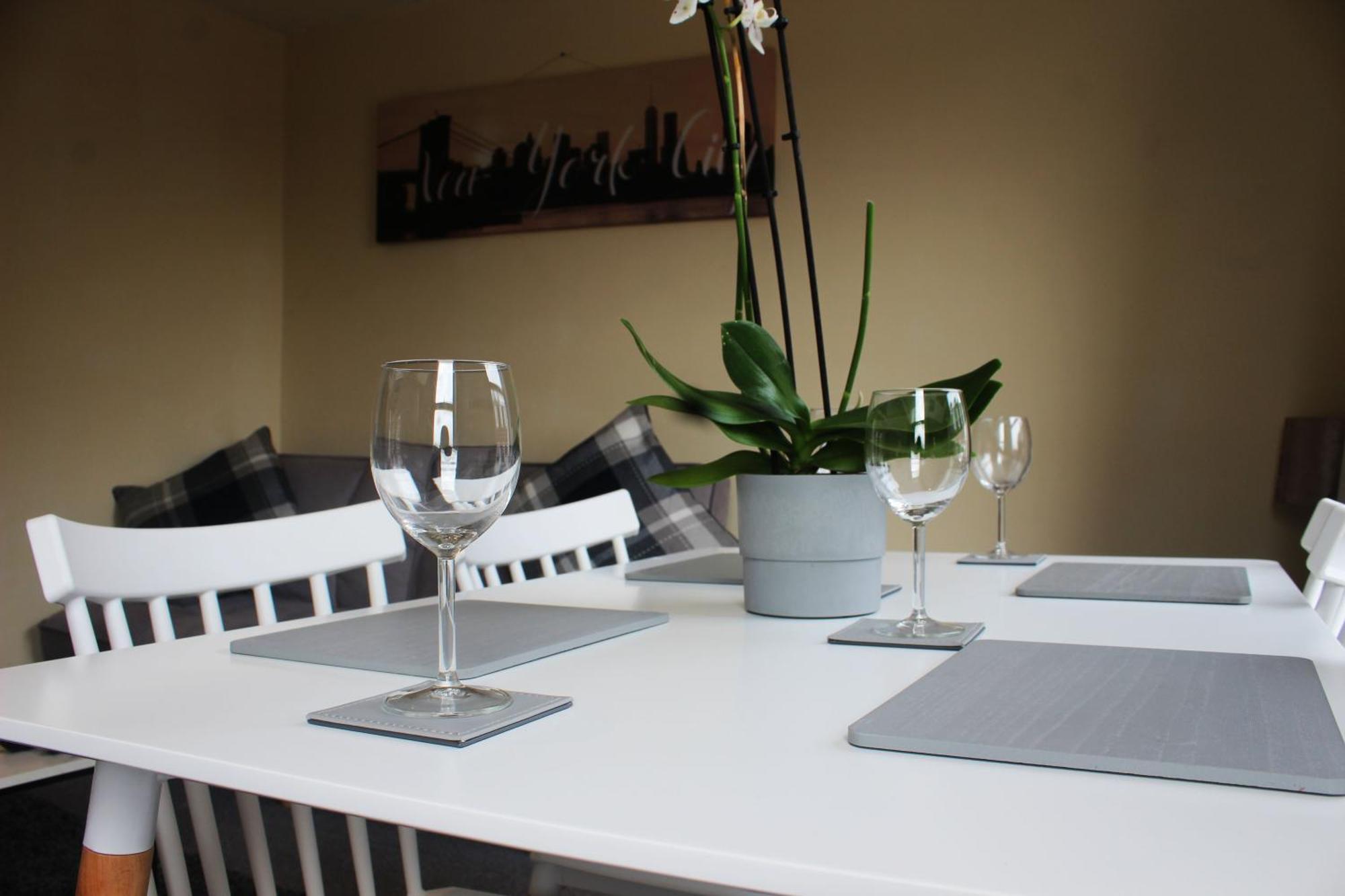 City Heights Apartment Canterbury Ngoại thất bức ảnh